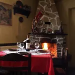 桑托班斯克家庭酒店 酒店 3*
