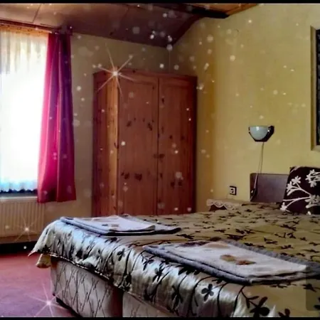 Ξενοδοχείο Family Santo 3*