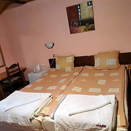 Family Santo 3* Bansko