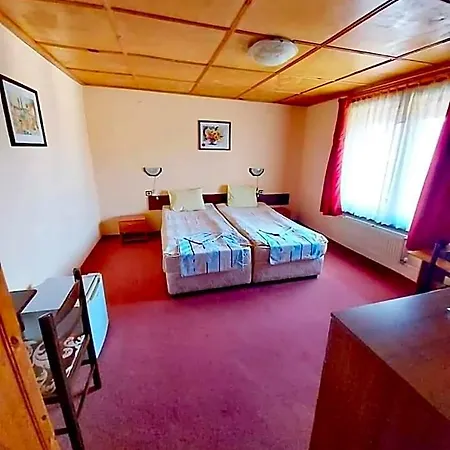 Hotel Family Santo 3*